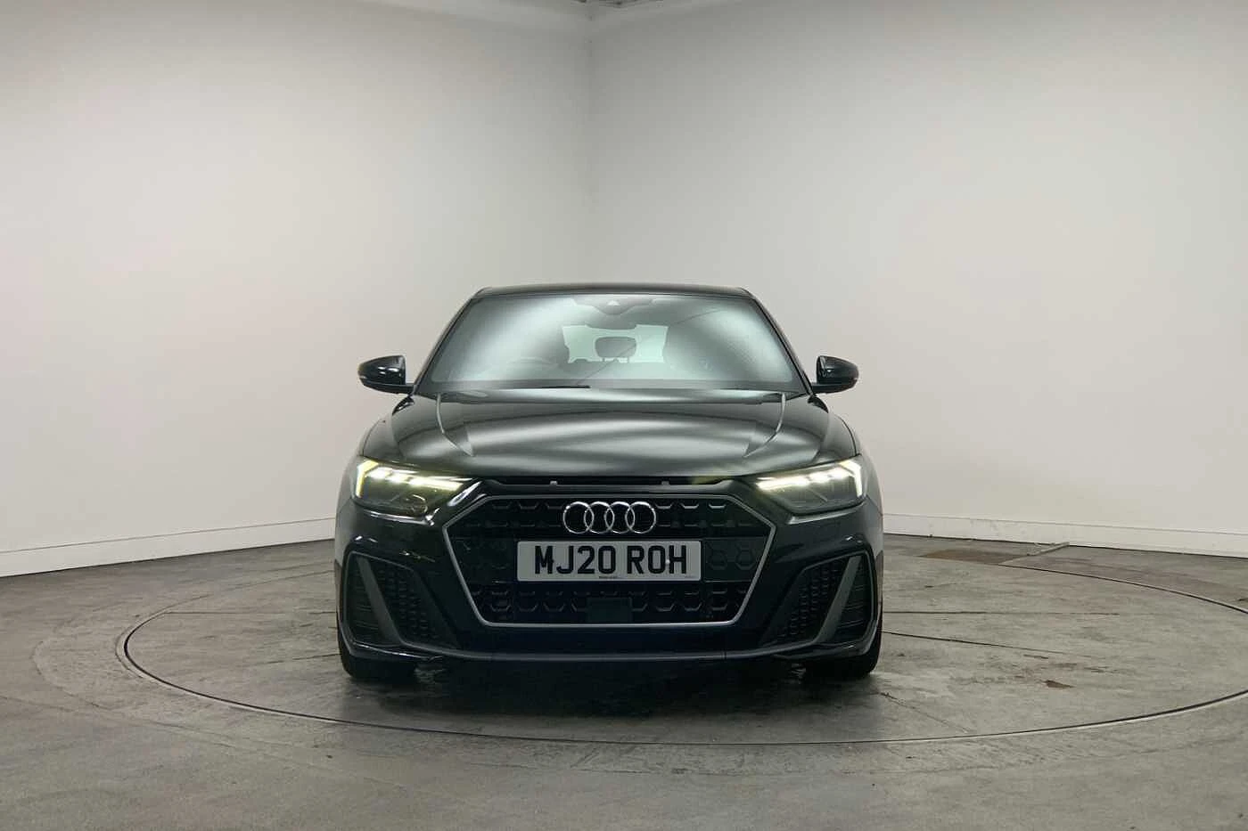 Audi-A1 Sportback-image-6