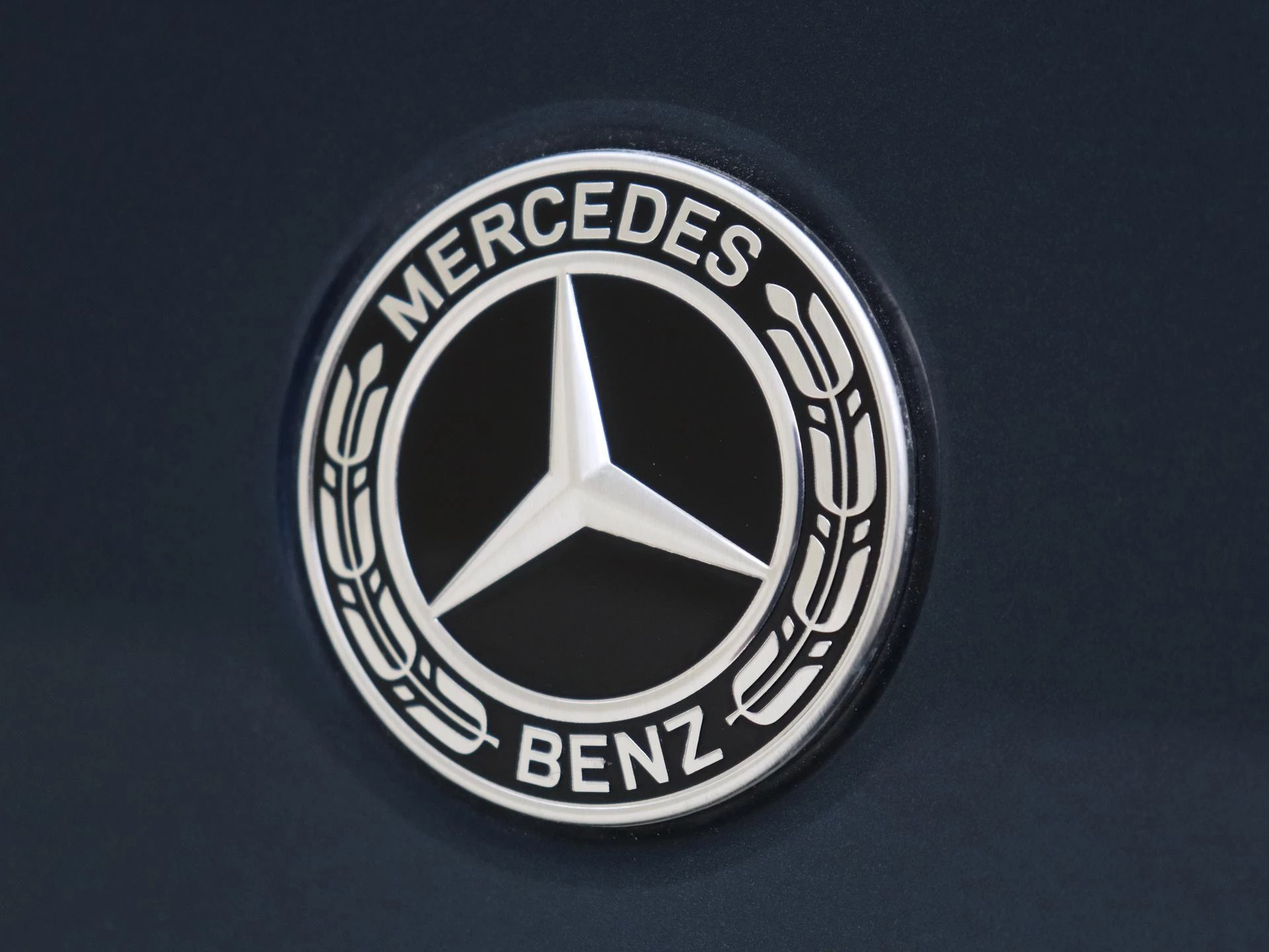 Mercedes-Benz-EQA-image-26