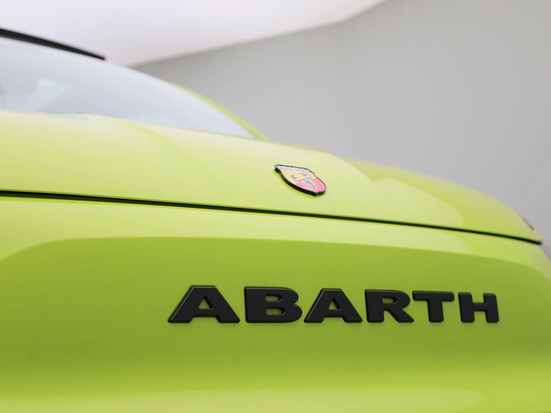 Abarth-500C-image-46