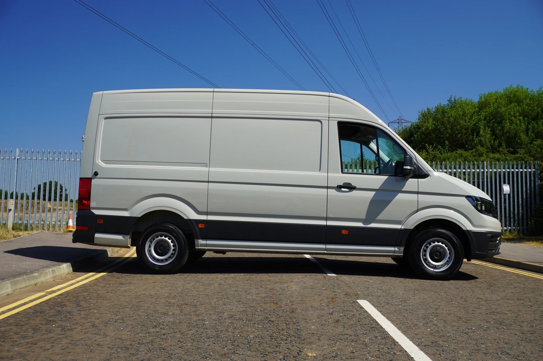 Volkswagen-Crafter-image-3