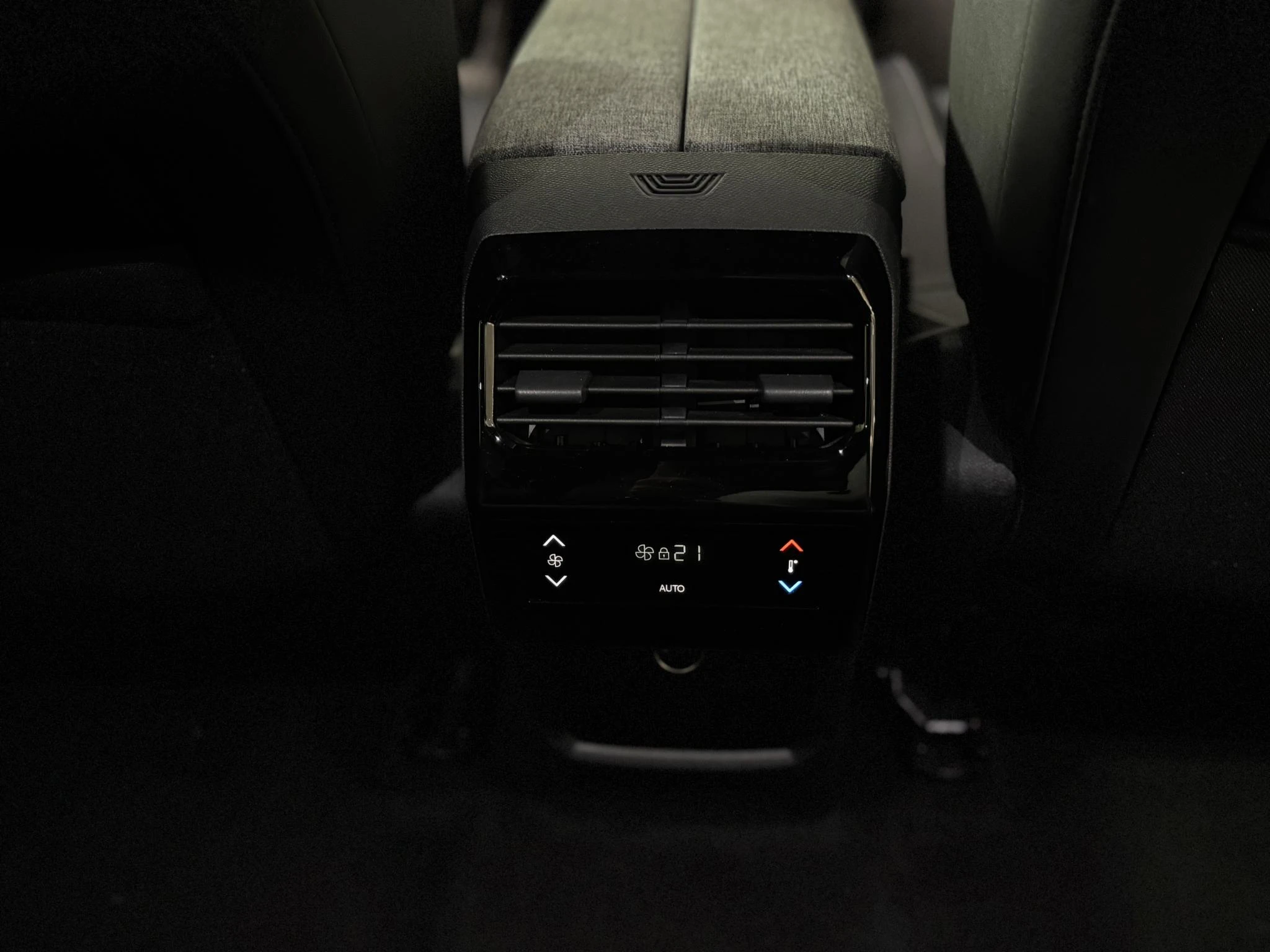 Peugeot-5008-image-35