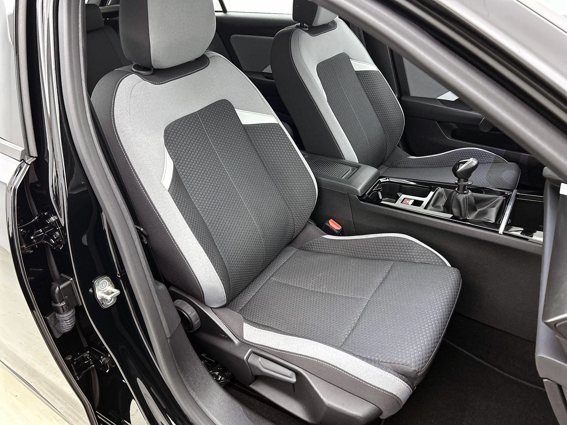 Opel-Astra-image-37