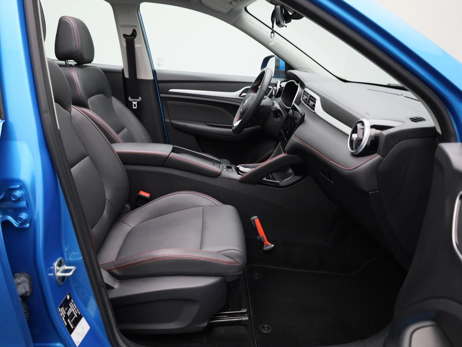 MG-ZS EV-image-34