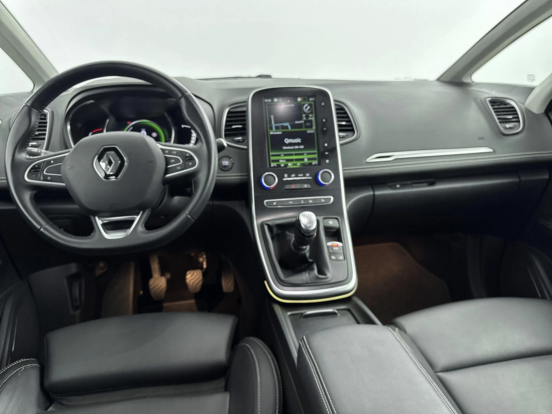 Renault-Grand Scénic-image-18