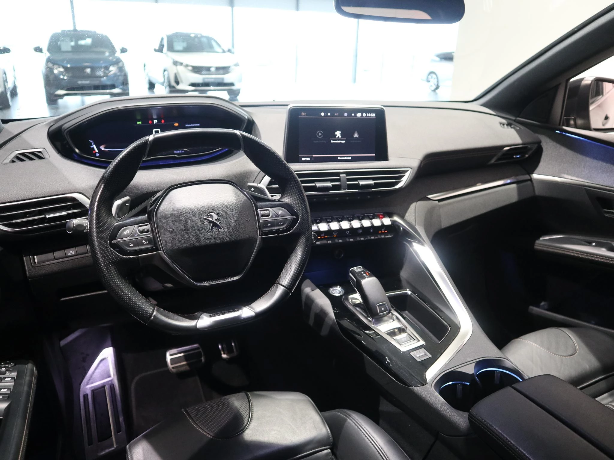 Peugeot-5008-image-11