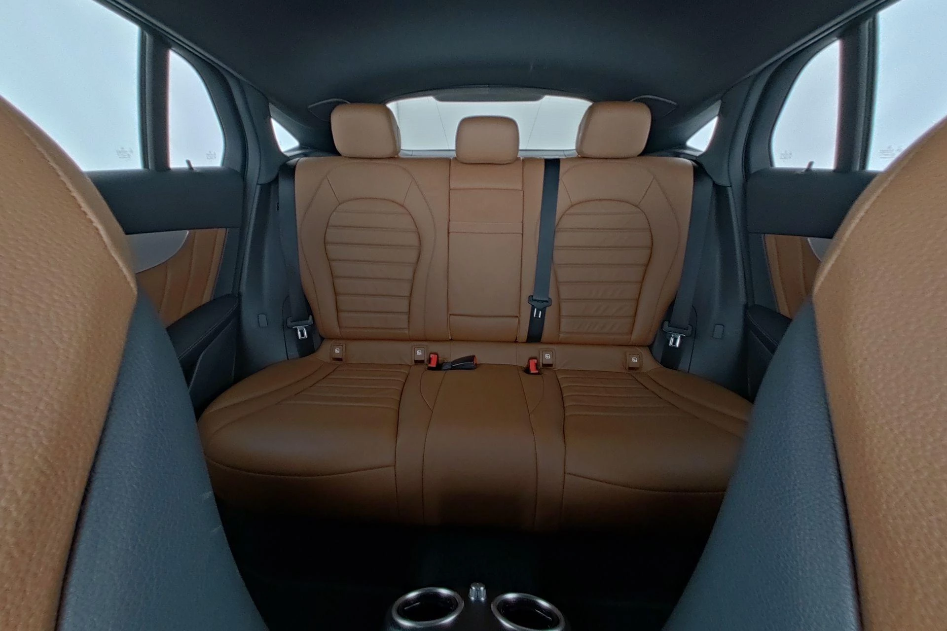 Mercedes-Benz GLC 300de Coupé AMG Line + LEDER + CARPLAY + BURMESTER +