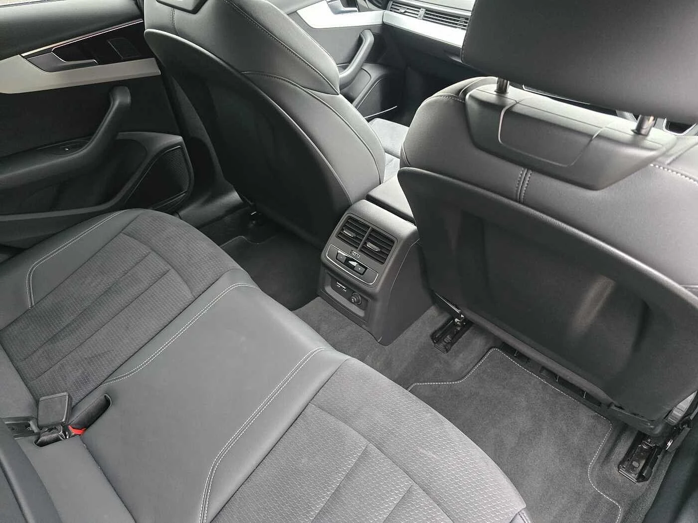 Audi-A4-image-37