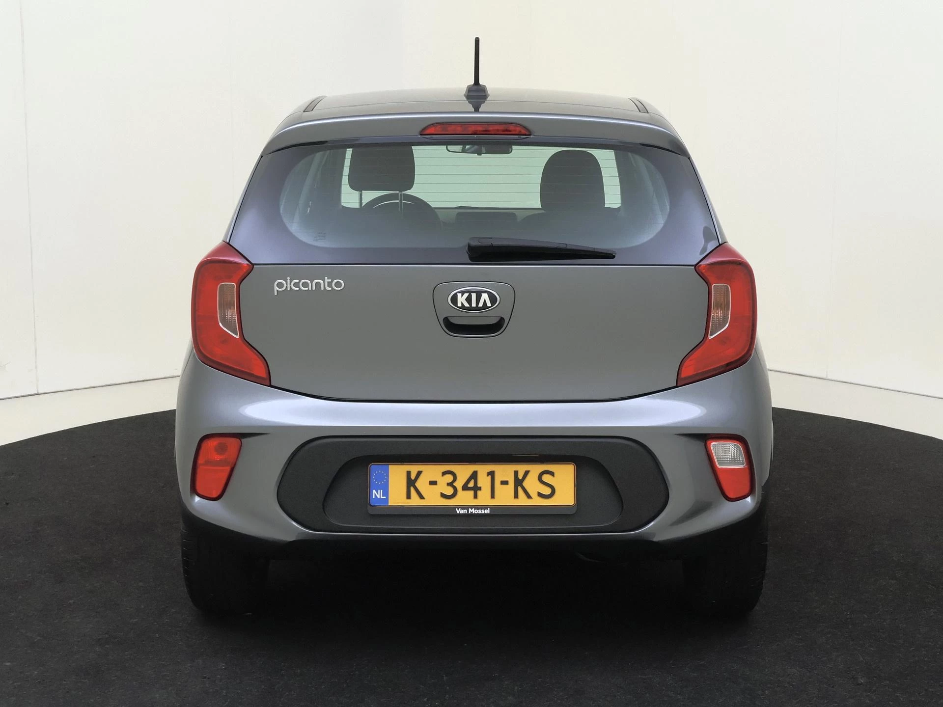 Kia-Picanto-image-6