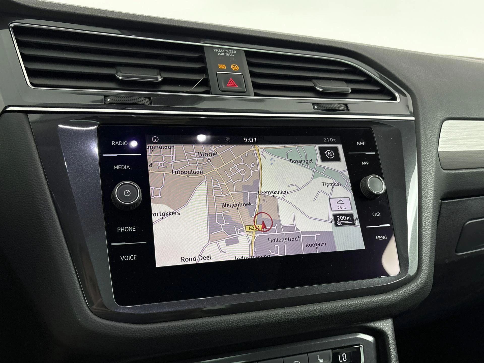 Volkswagen-Tiguan Allspace-image-6