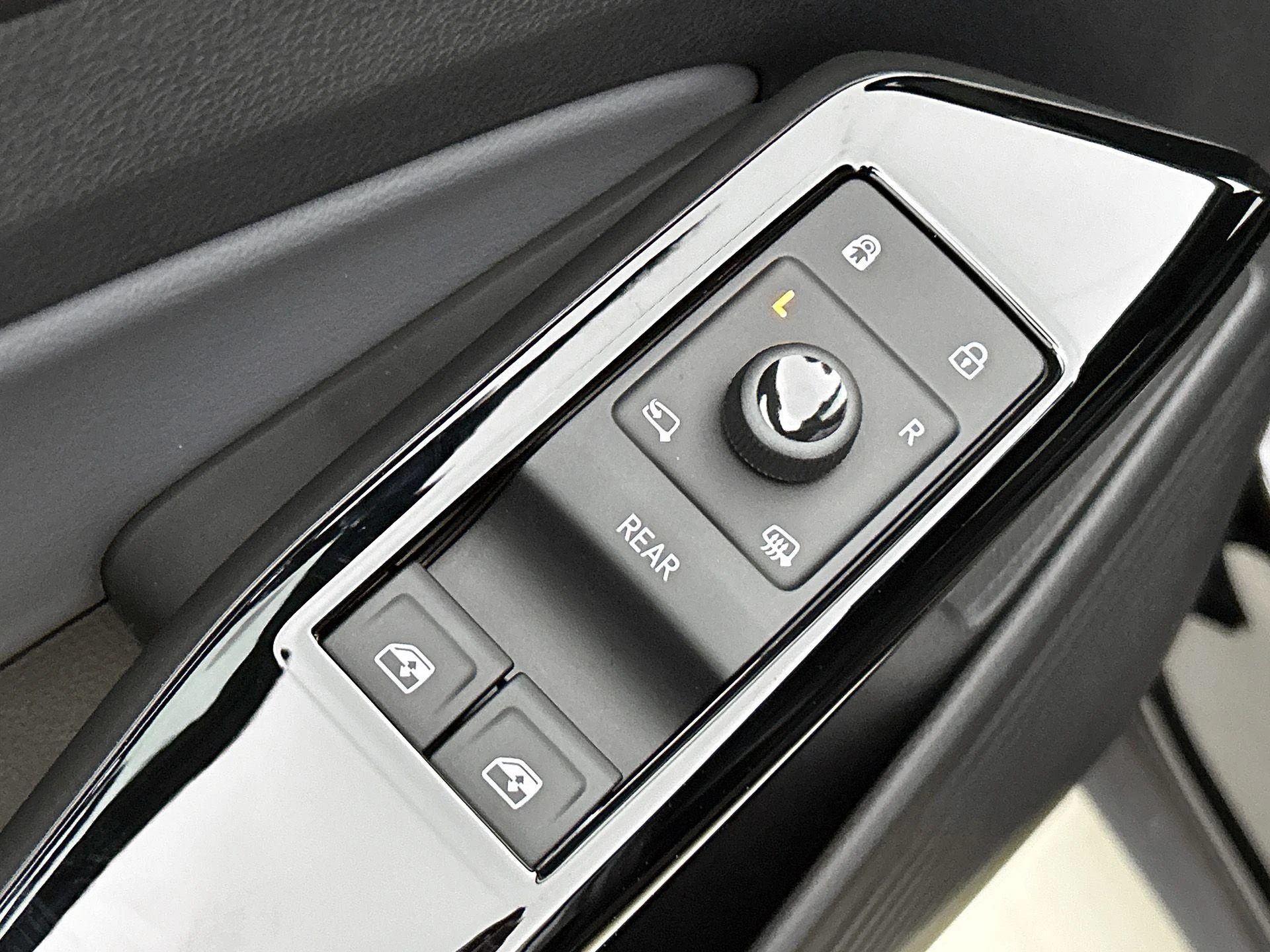 Volkswagen-ID.4-image-26