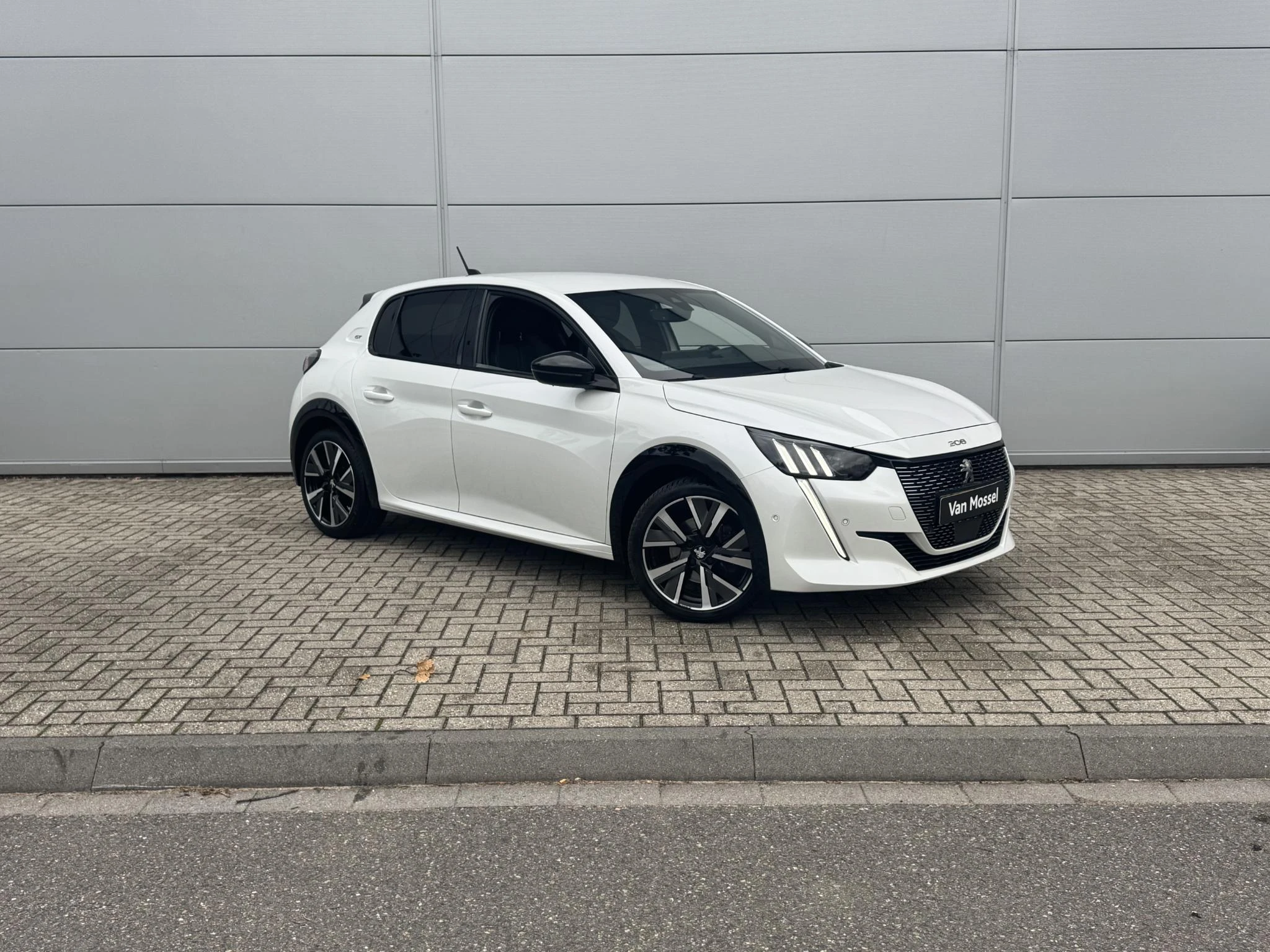 Peugeot-208-image-7