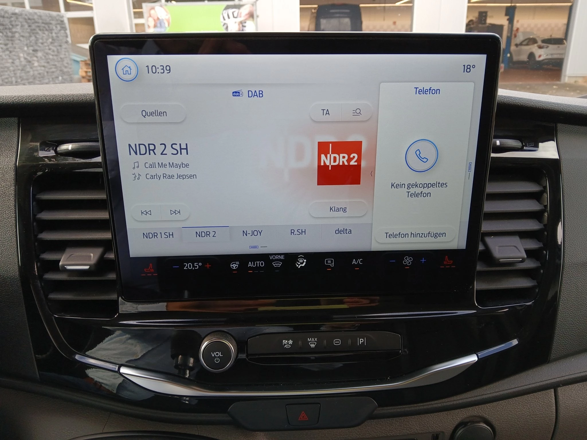 Ford-Transit-image-19