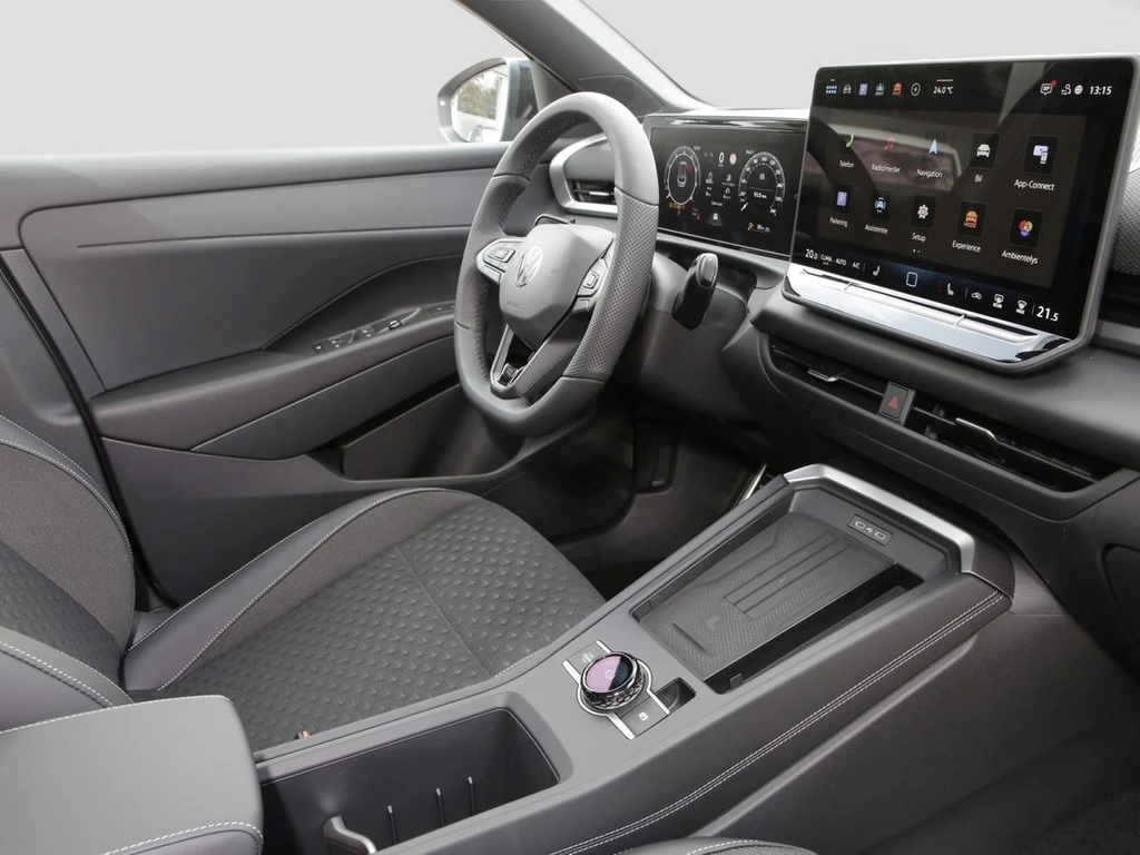 Volkswagen-T-Roc-image-9