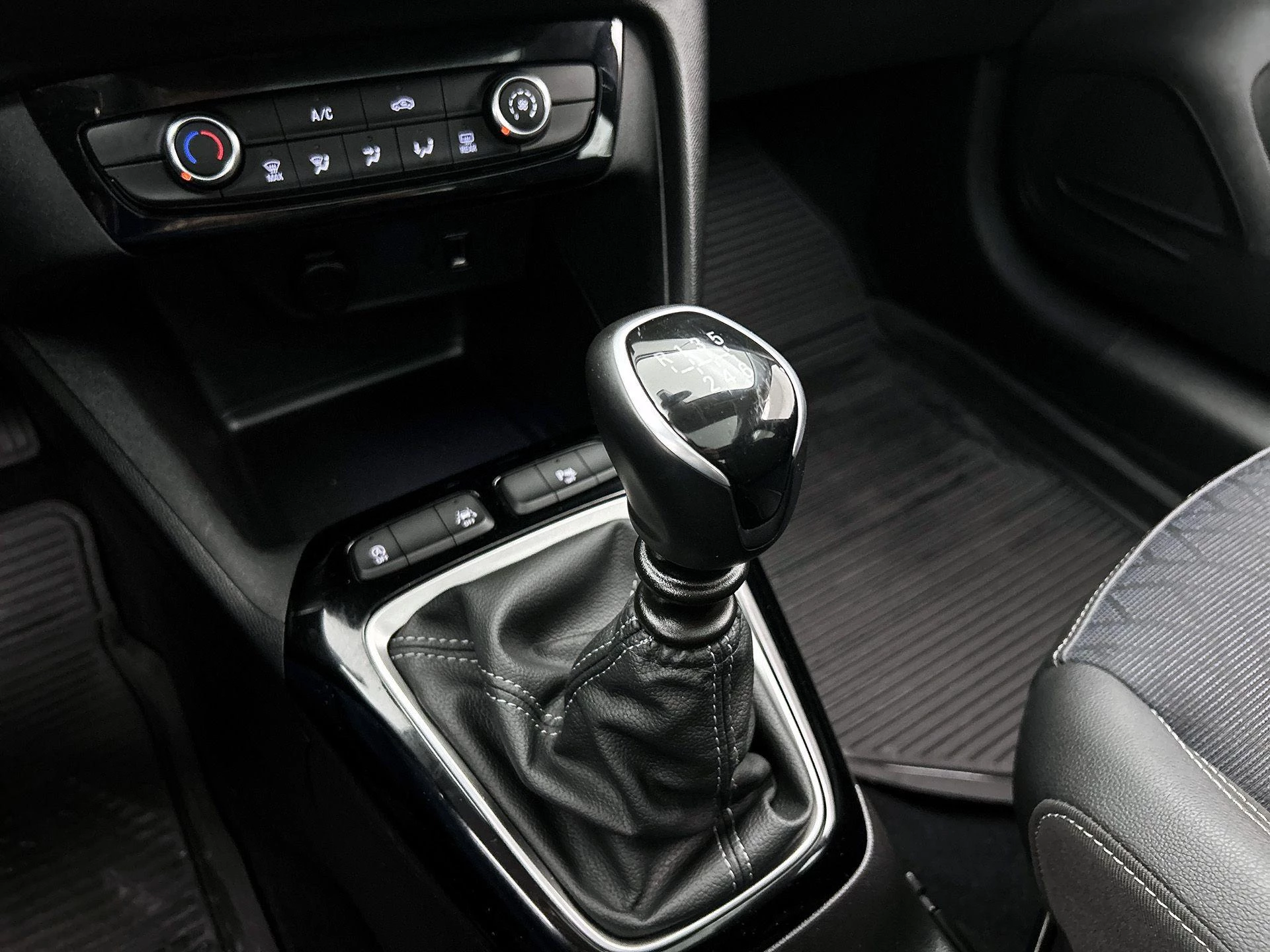 Opel-Corsa-image-24