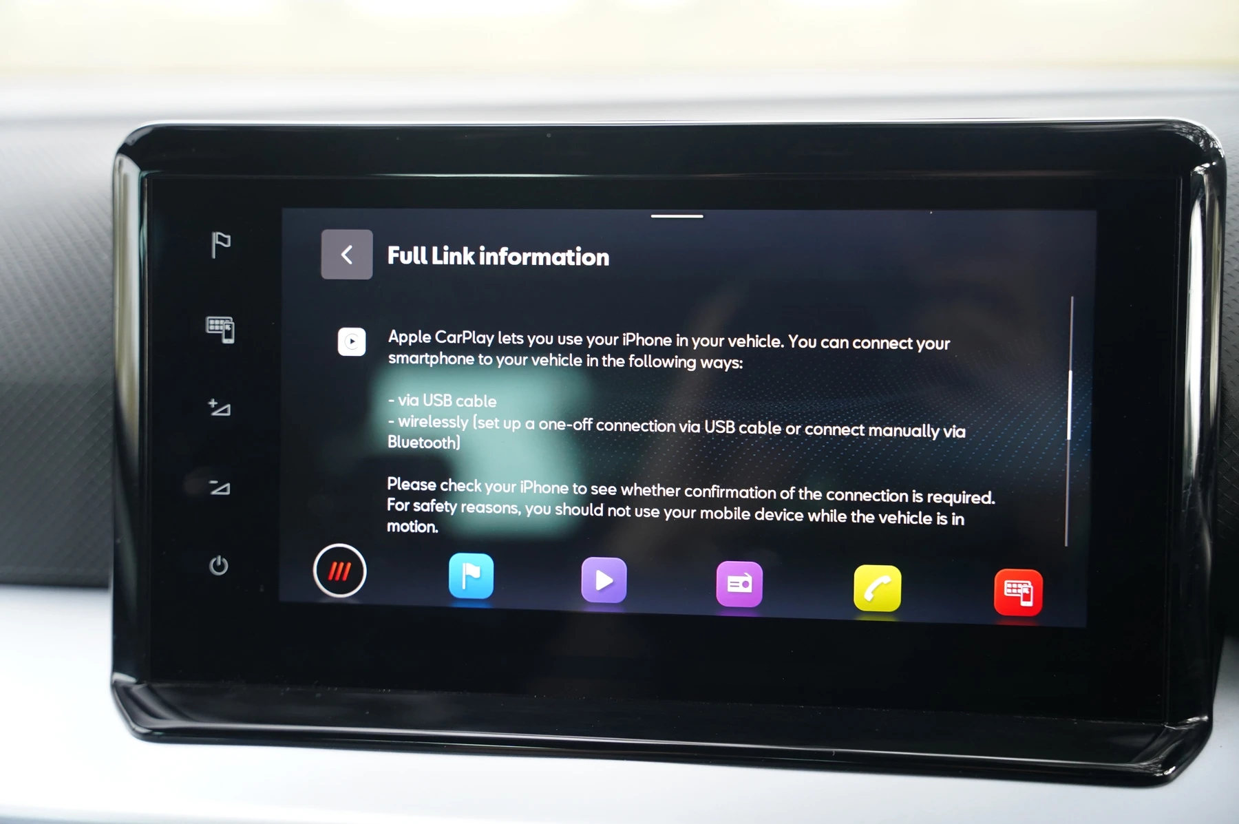 SEAT-Arona-image-25