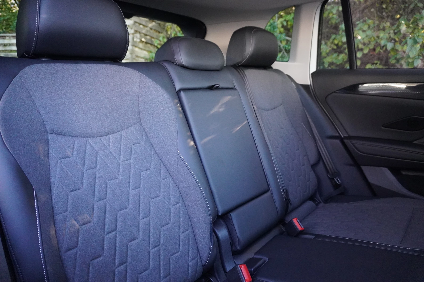 Volkswagen-Tiguan-image-10