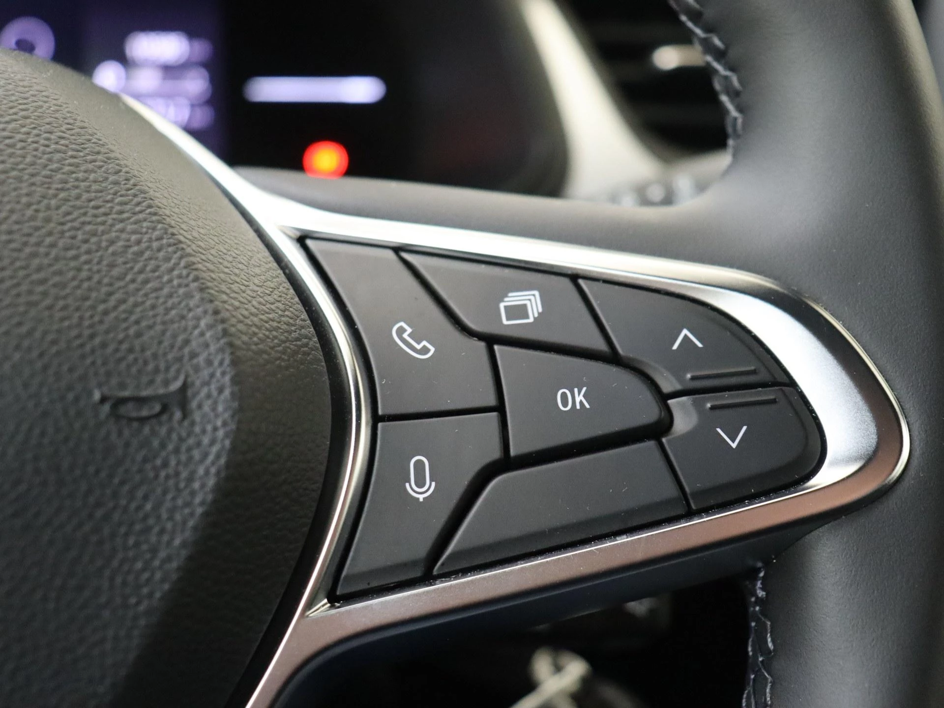 Renault-Captur-image-16