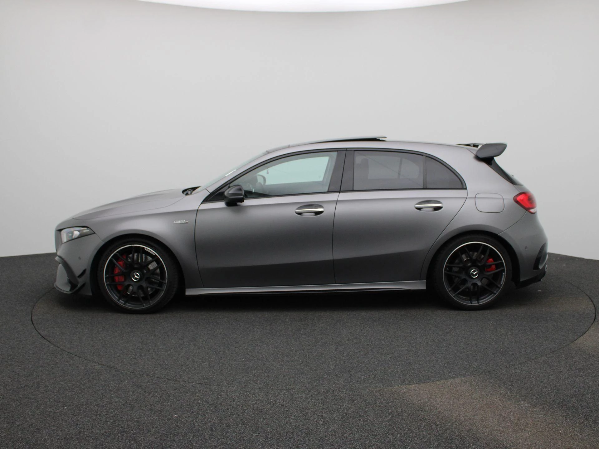 Mercedes-Benz A-Klasse AMG 45 S 4MATIC+ Edition 1