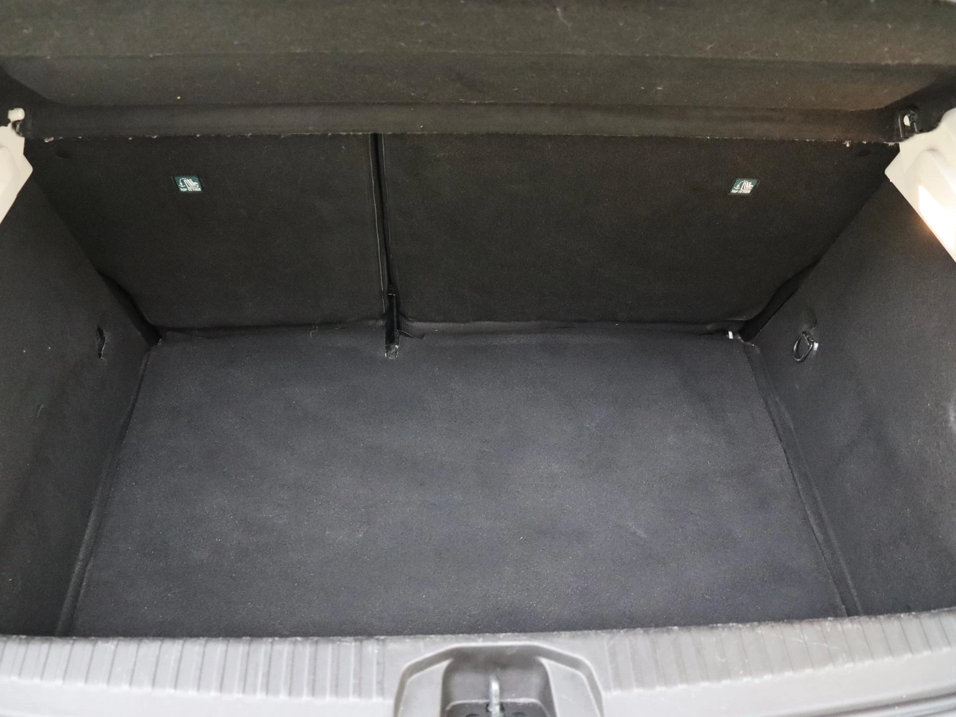 Renault-Clio-image-22
