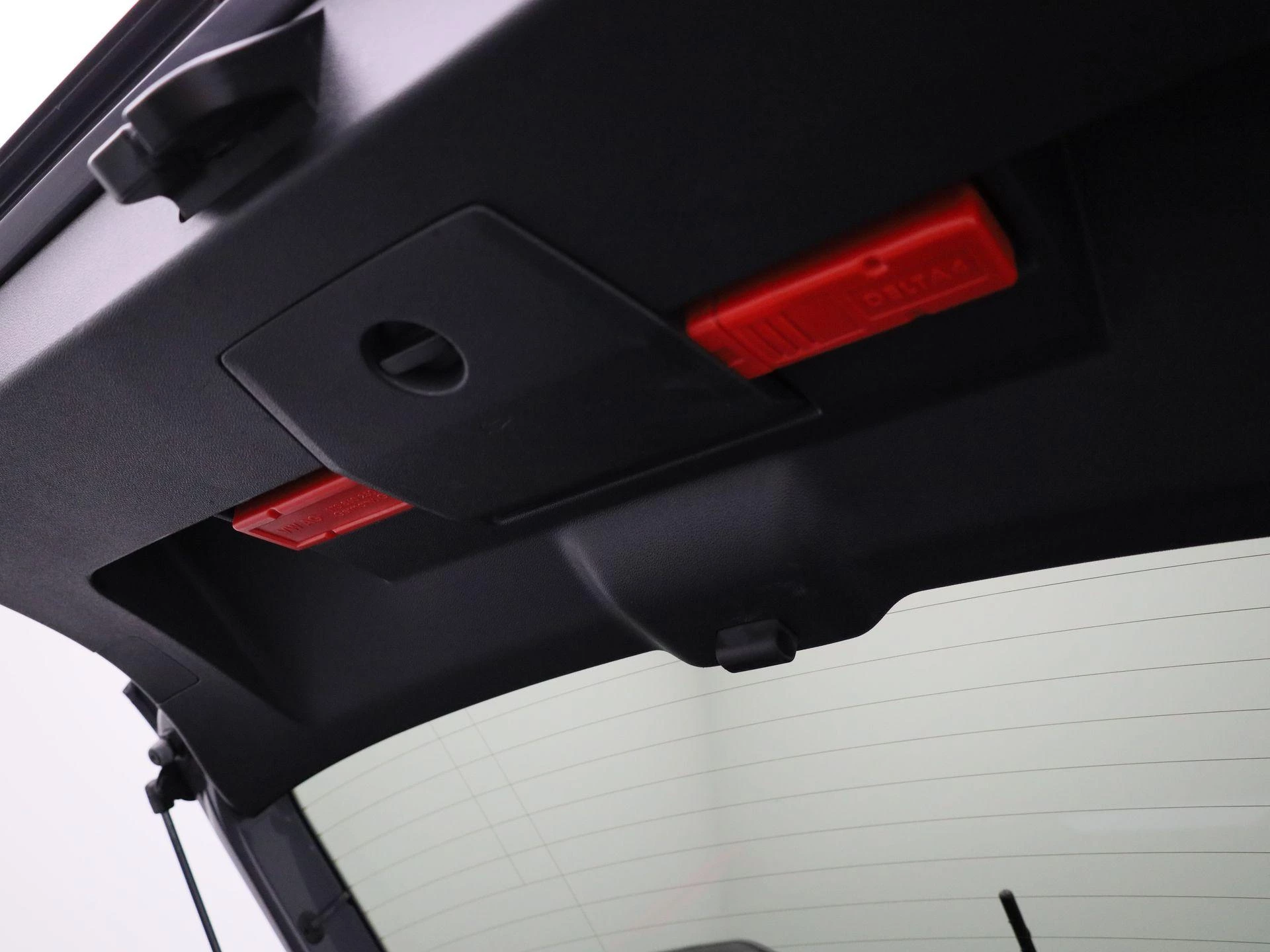 Volkswagen-Polo-image-11