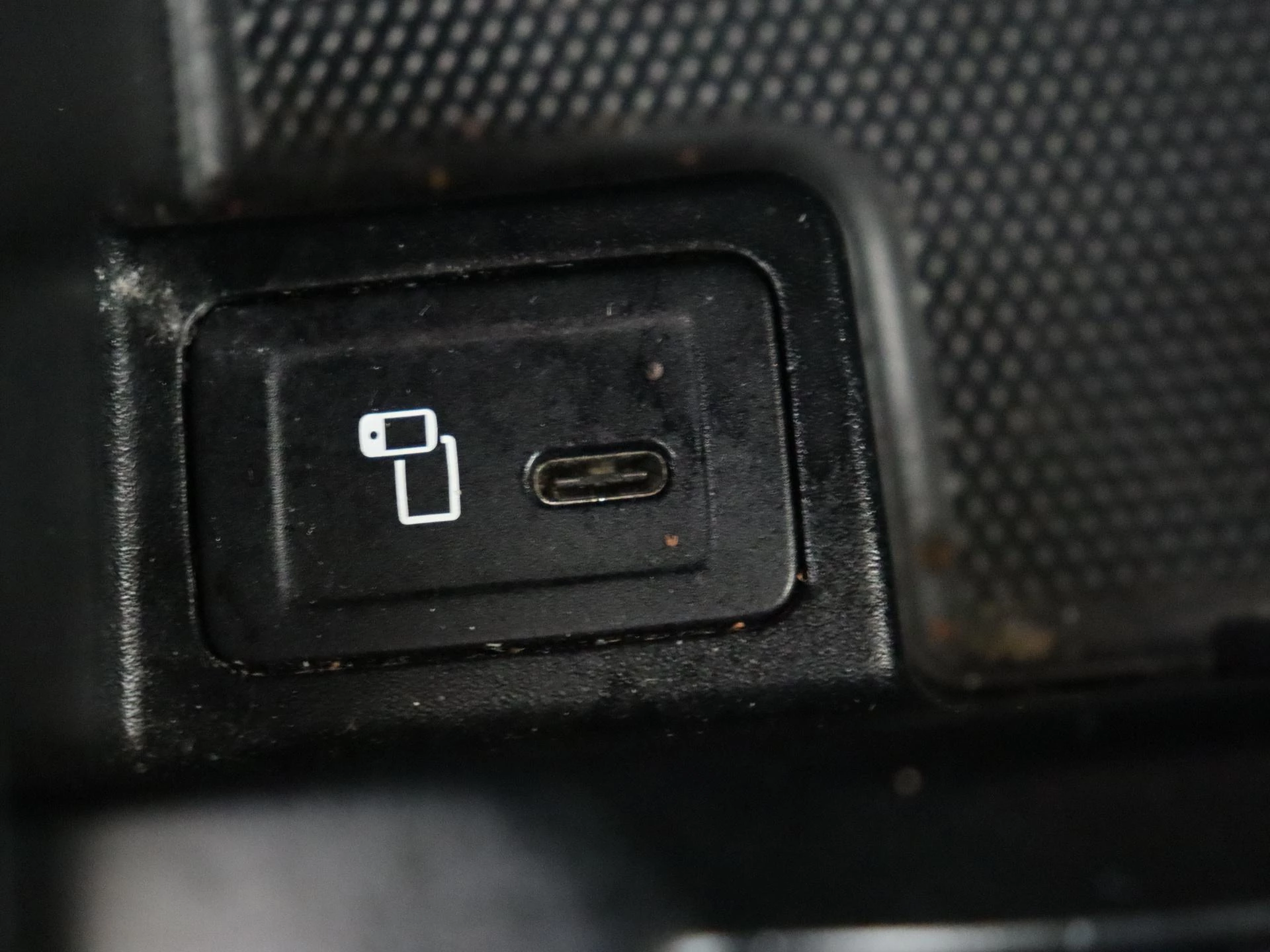 Mercedes-Benz EQB 250 AMG Line 67 kWh