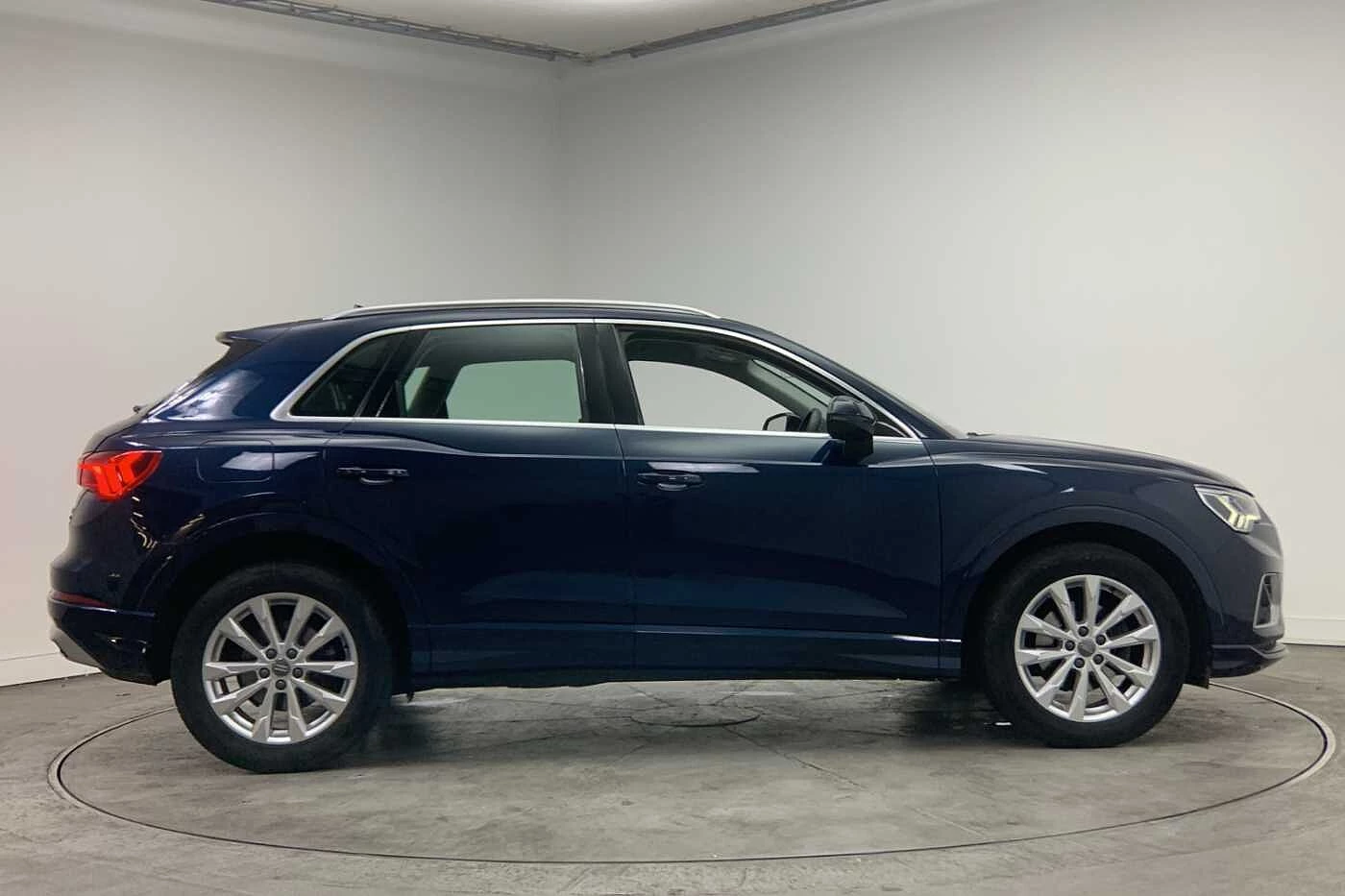 Audi-Q3-image-3