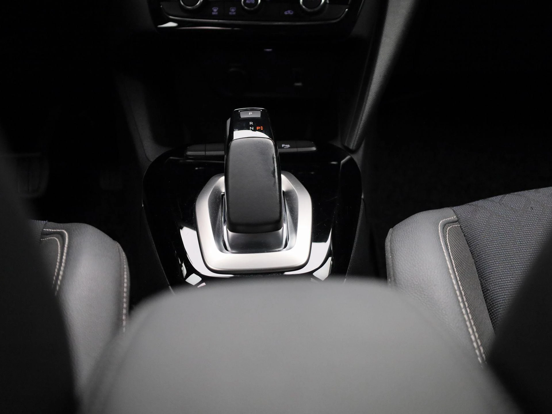 Opel-Corsa-e-image-9