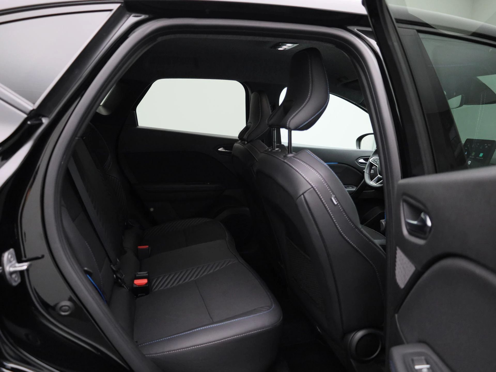 Renault-Captur-image-36