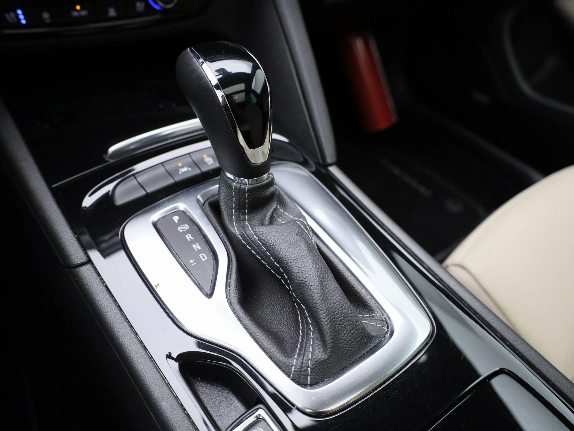 Opel-Insignia-image-22