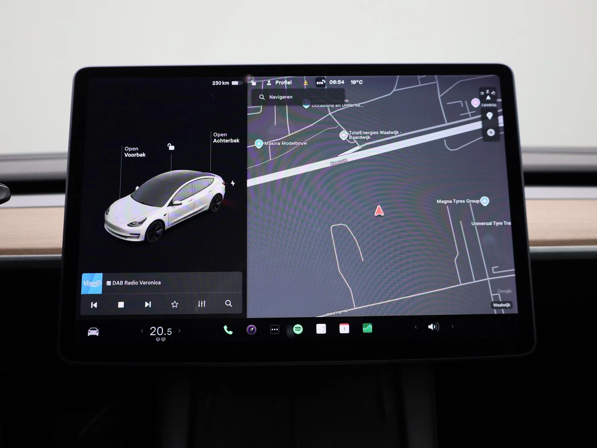 Tesla Model 3 Standard RWD Plus 60 kWh