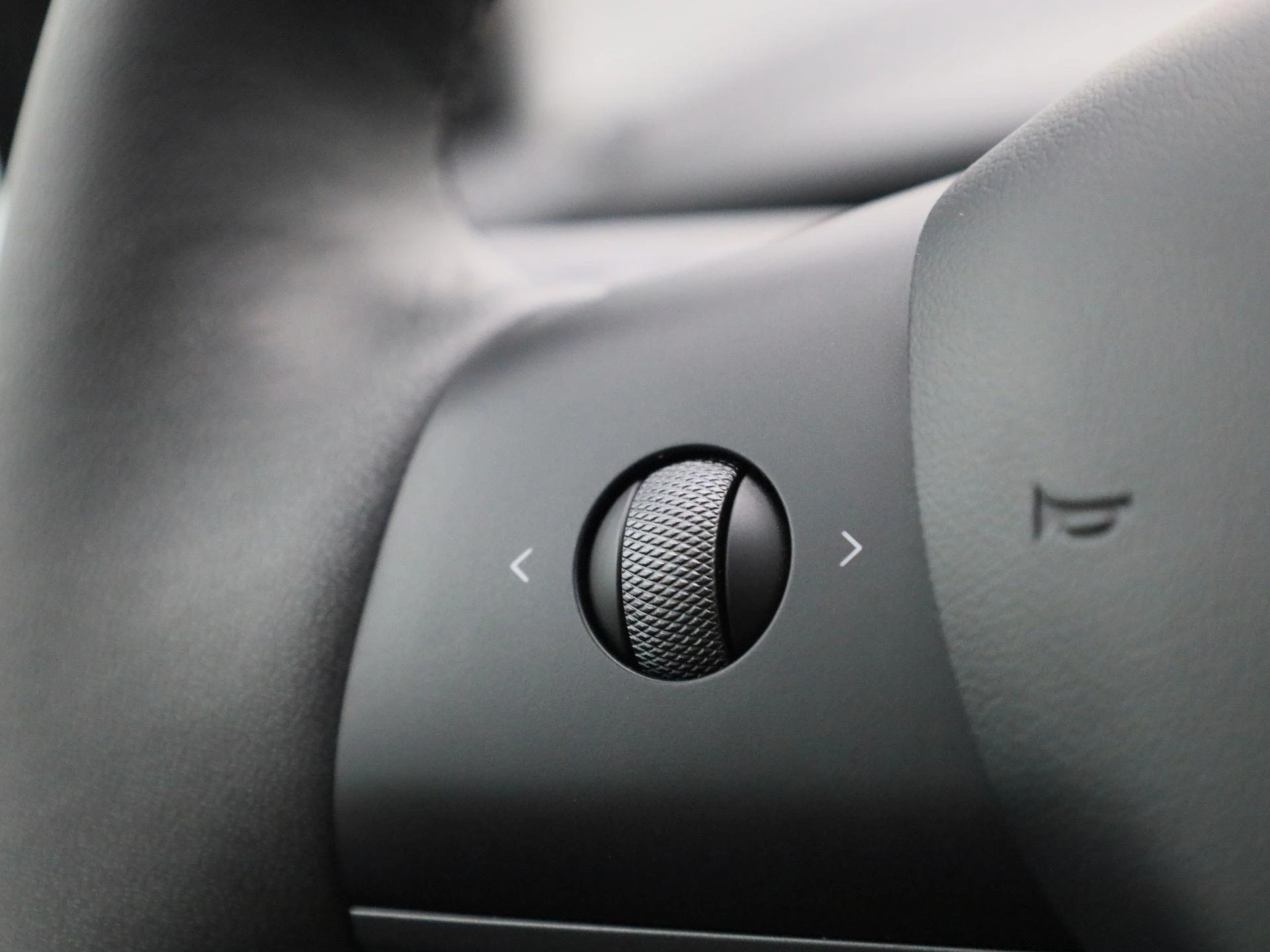 Tesla Model Y Long Range Dual Motor AWD
