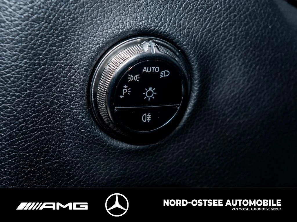 Mercedes-Benz GLC 300 d AMG 4M AHK DISTRONIC MBUX AMG LineX254 GLC 300 d AMG 4M AHK DISTRONIC MBUX AMG Line