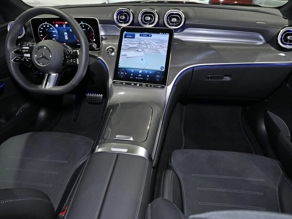 Mercedes-Benz-GLC 300 d-image-12