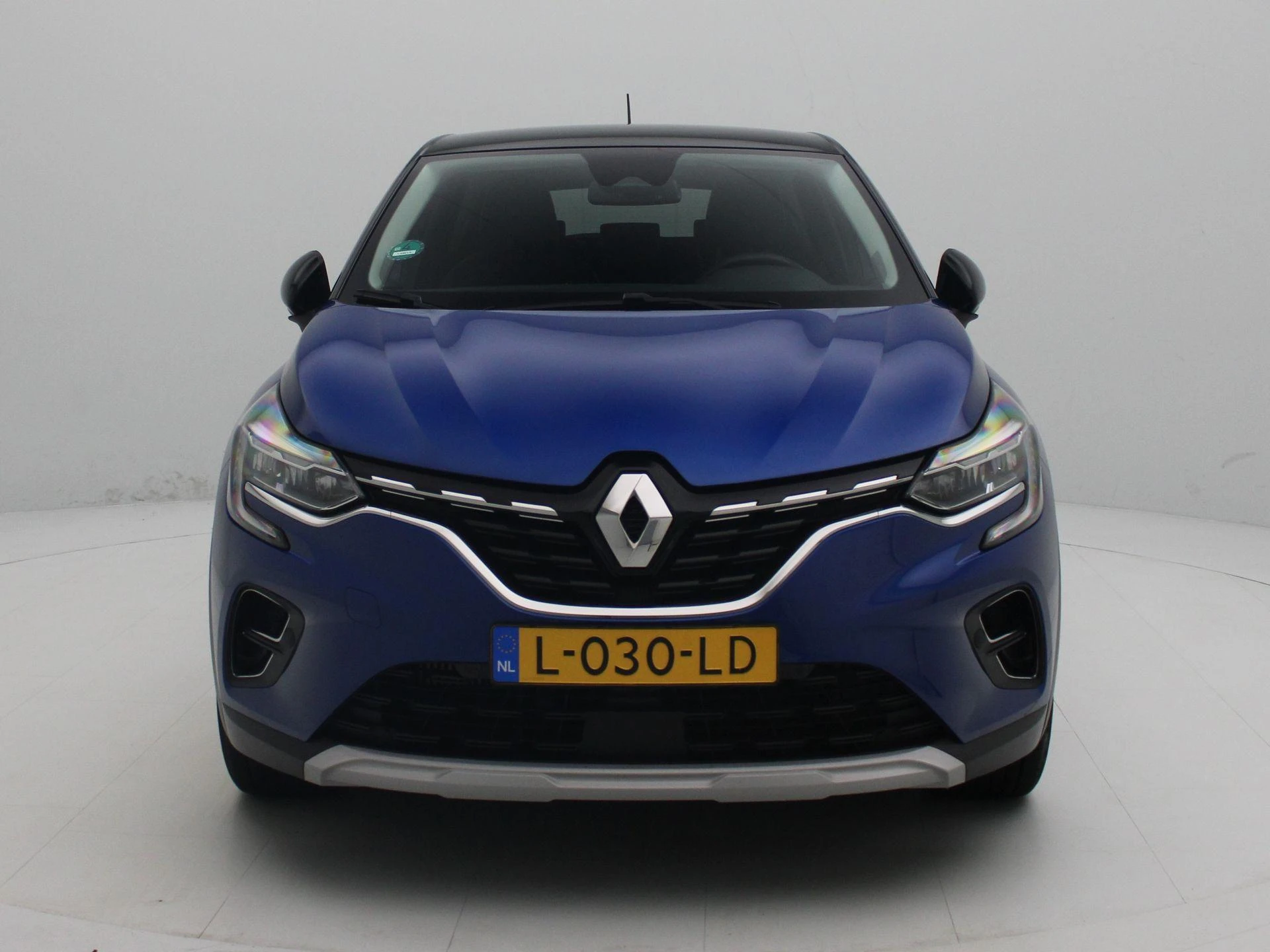 Renault-Captur-image-2