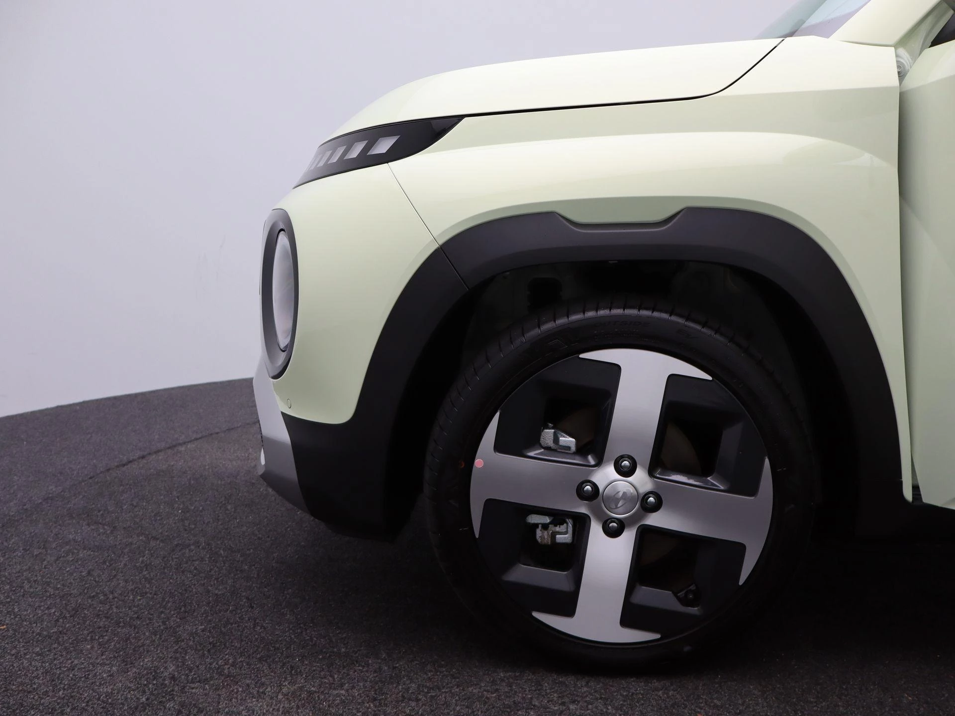 Hyundai-Inster-image-14