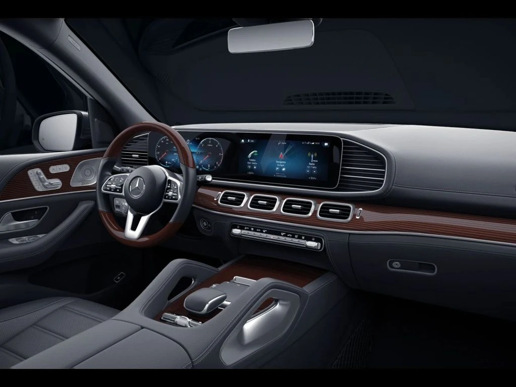 Mercedes-Benz-GLE 400 d-image-11