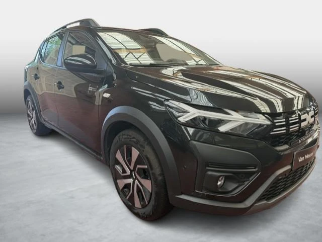 Dacia-Sandero Stepway-image-2