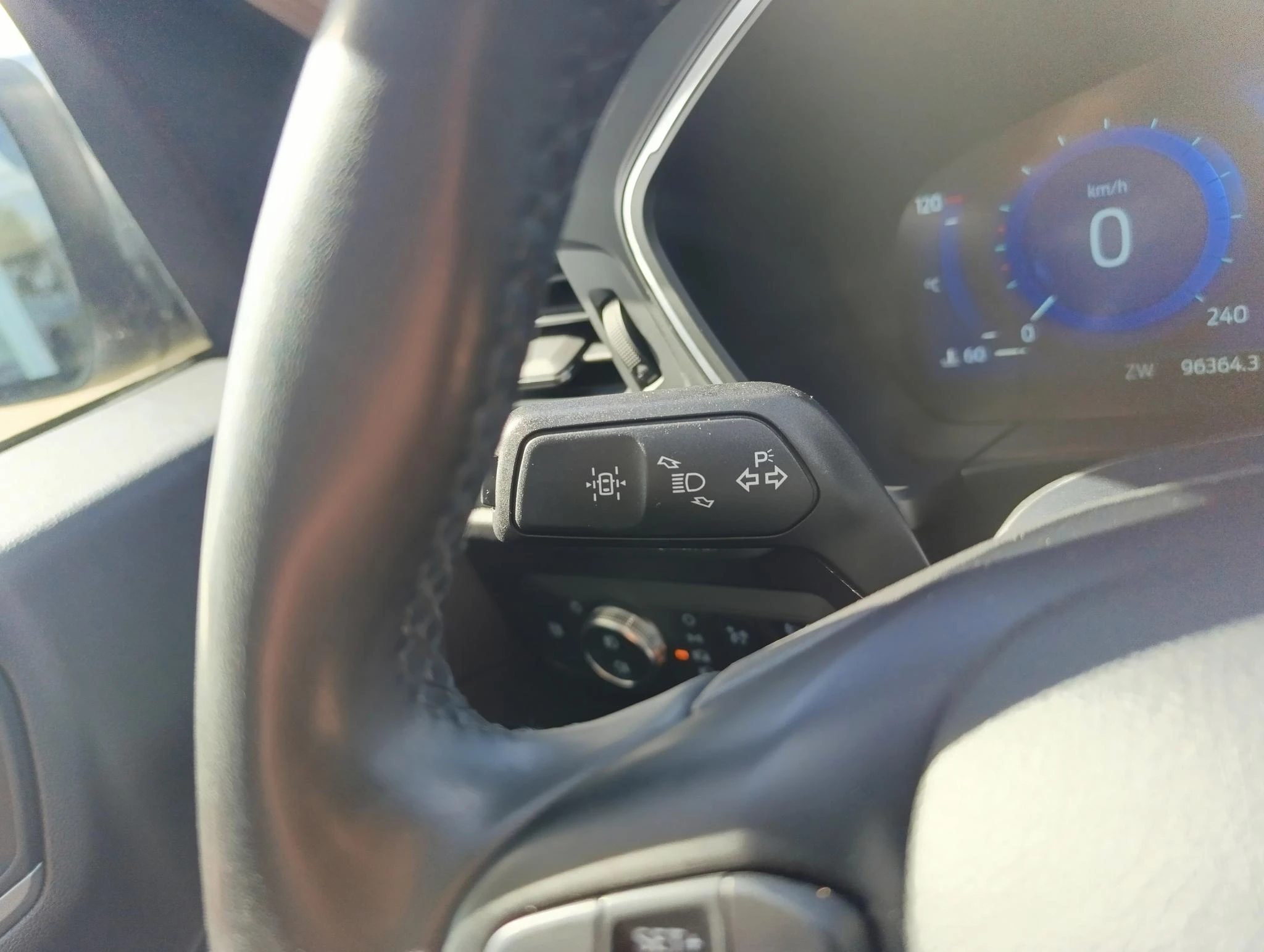 Ford-Kuga-image-20