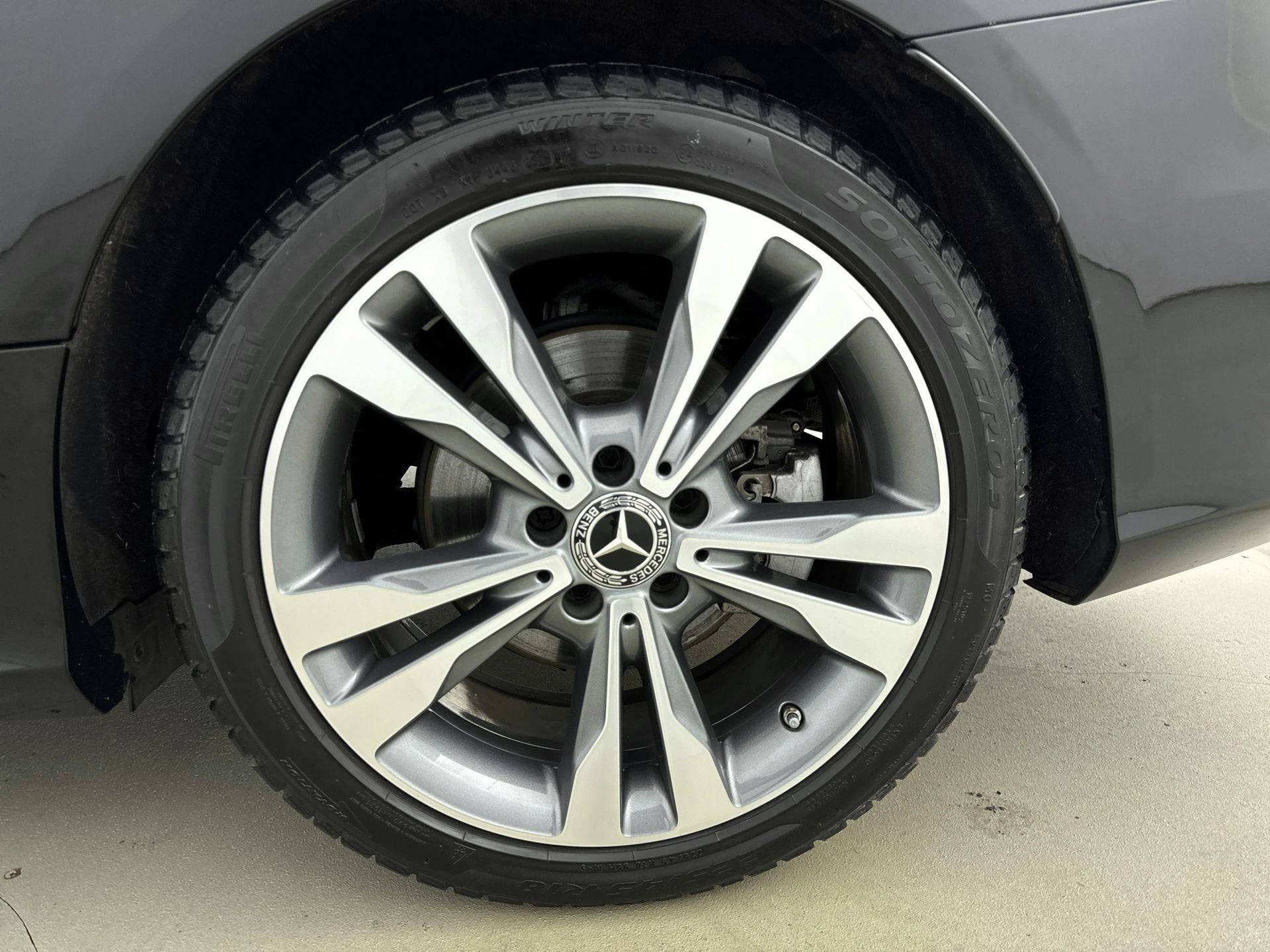 Mercedes-Benz-C-Klasse-image-6