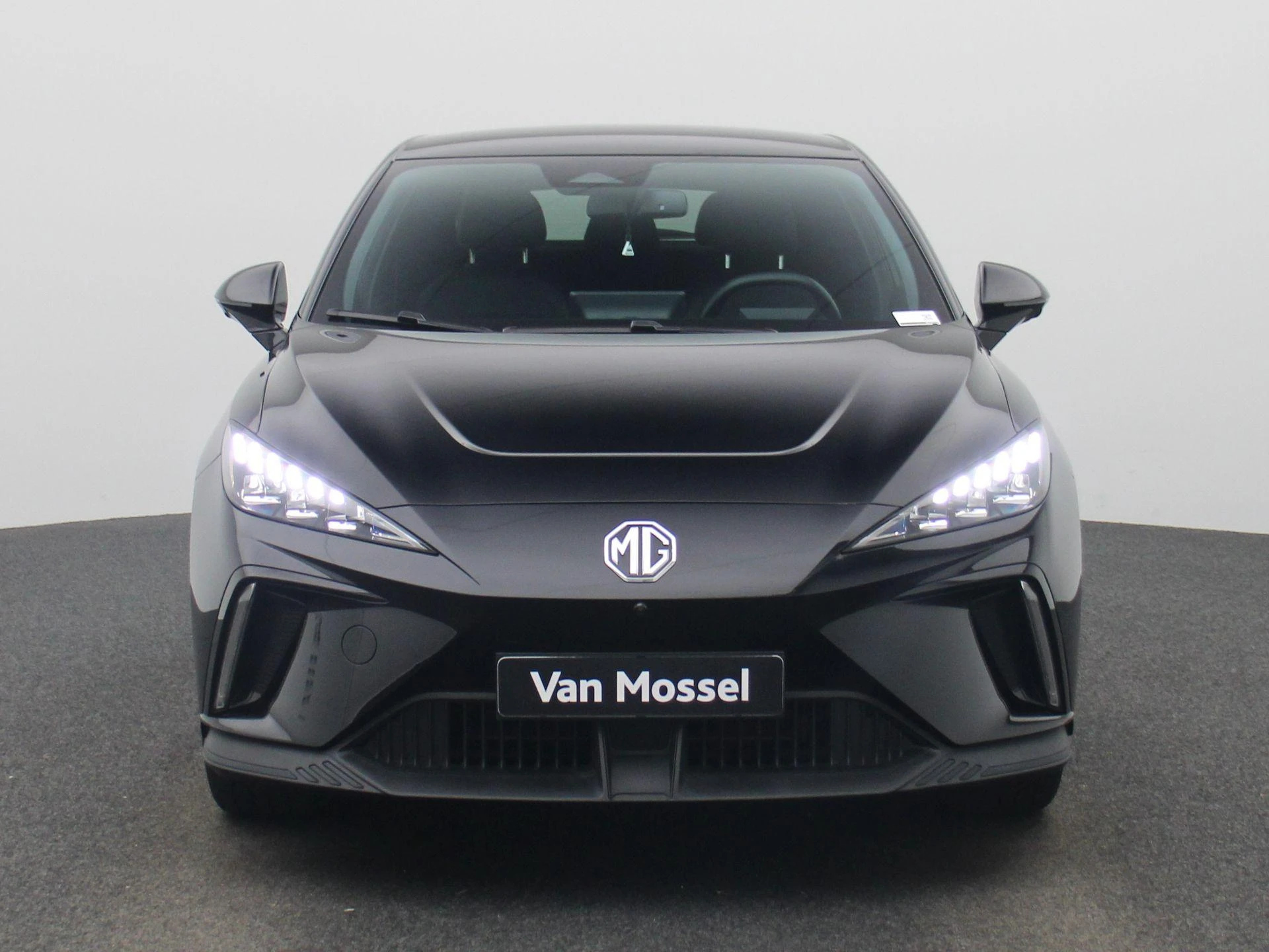 MG-MG4 EV-image-2