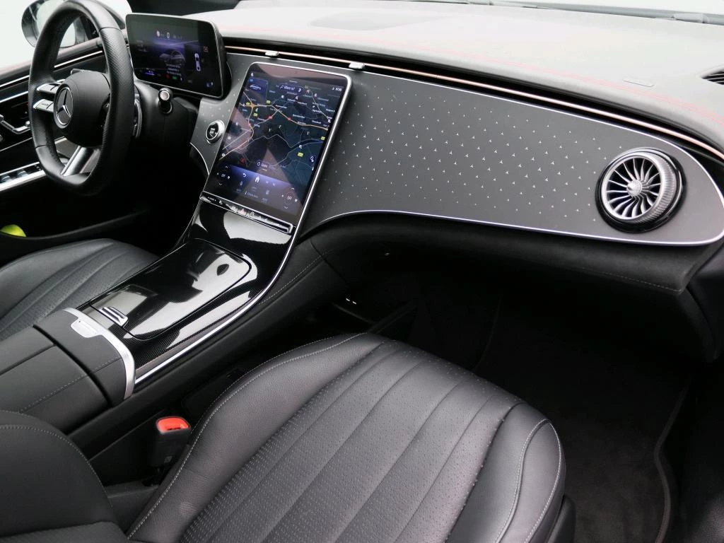 Mercedes-Benz-EQE-image-3