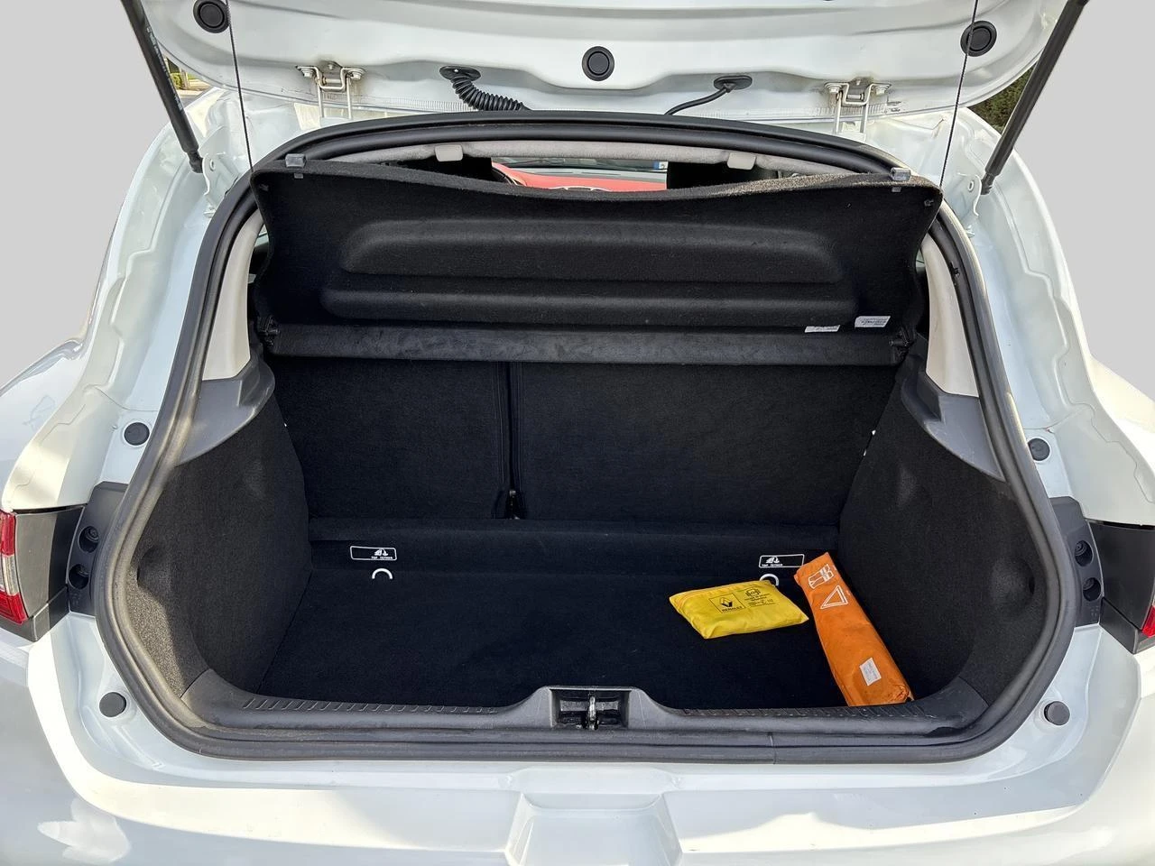 Renault-Clio-image-6