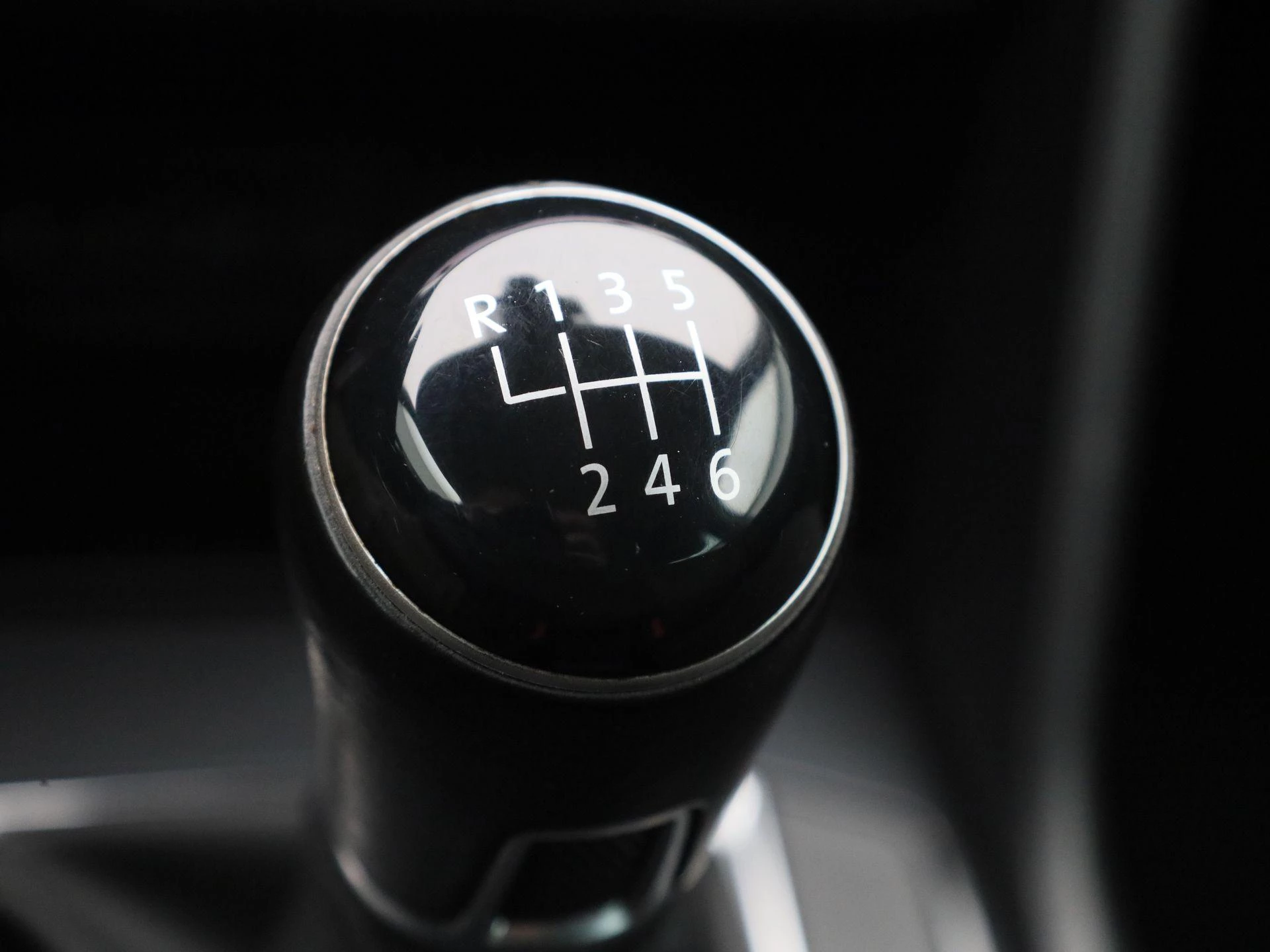 Volkswagen-Tiguan-image-22