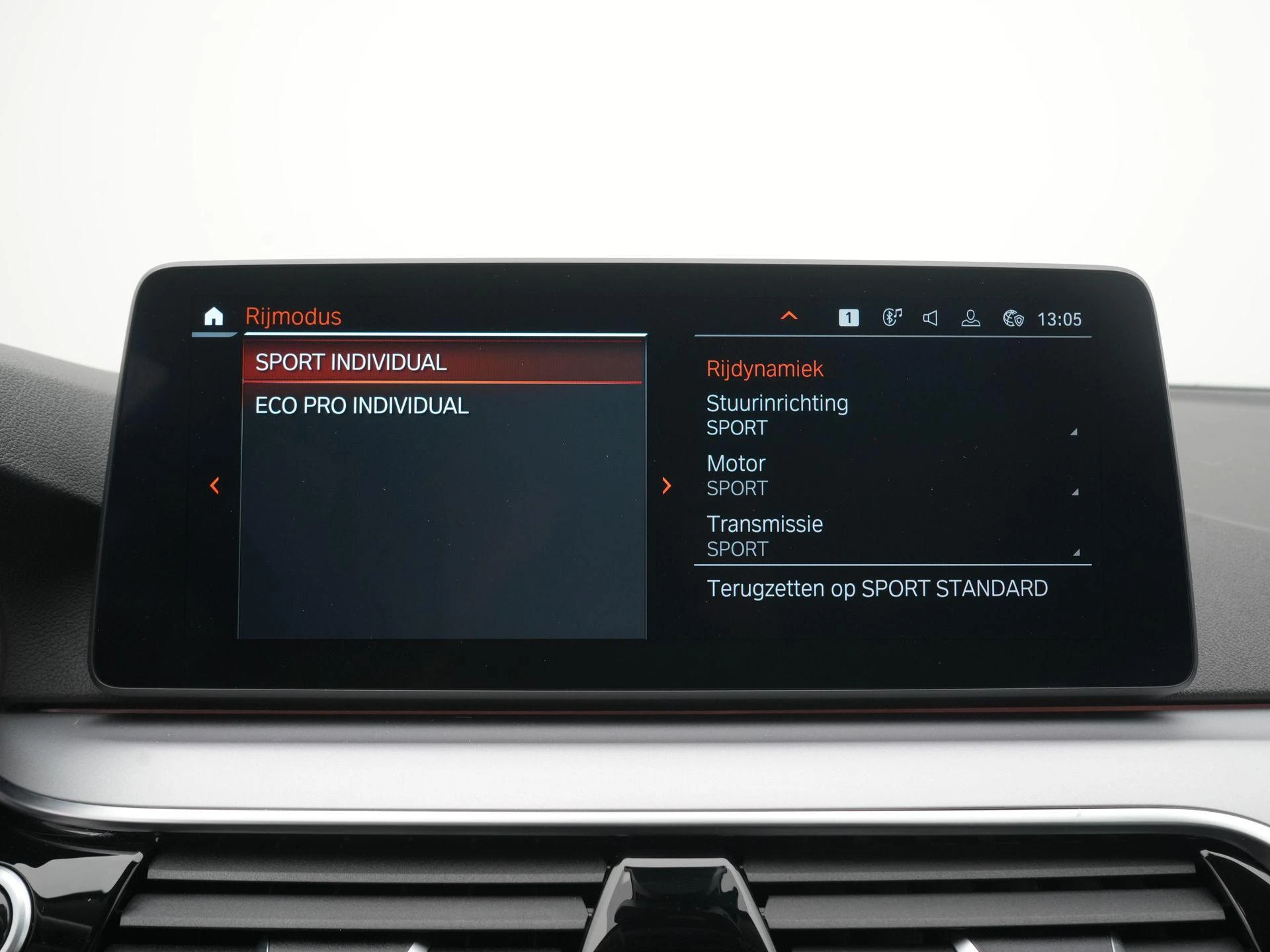 BMW-5 Serie-image-19