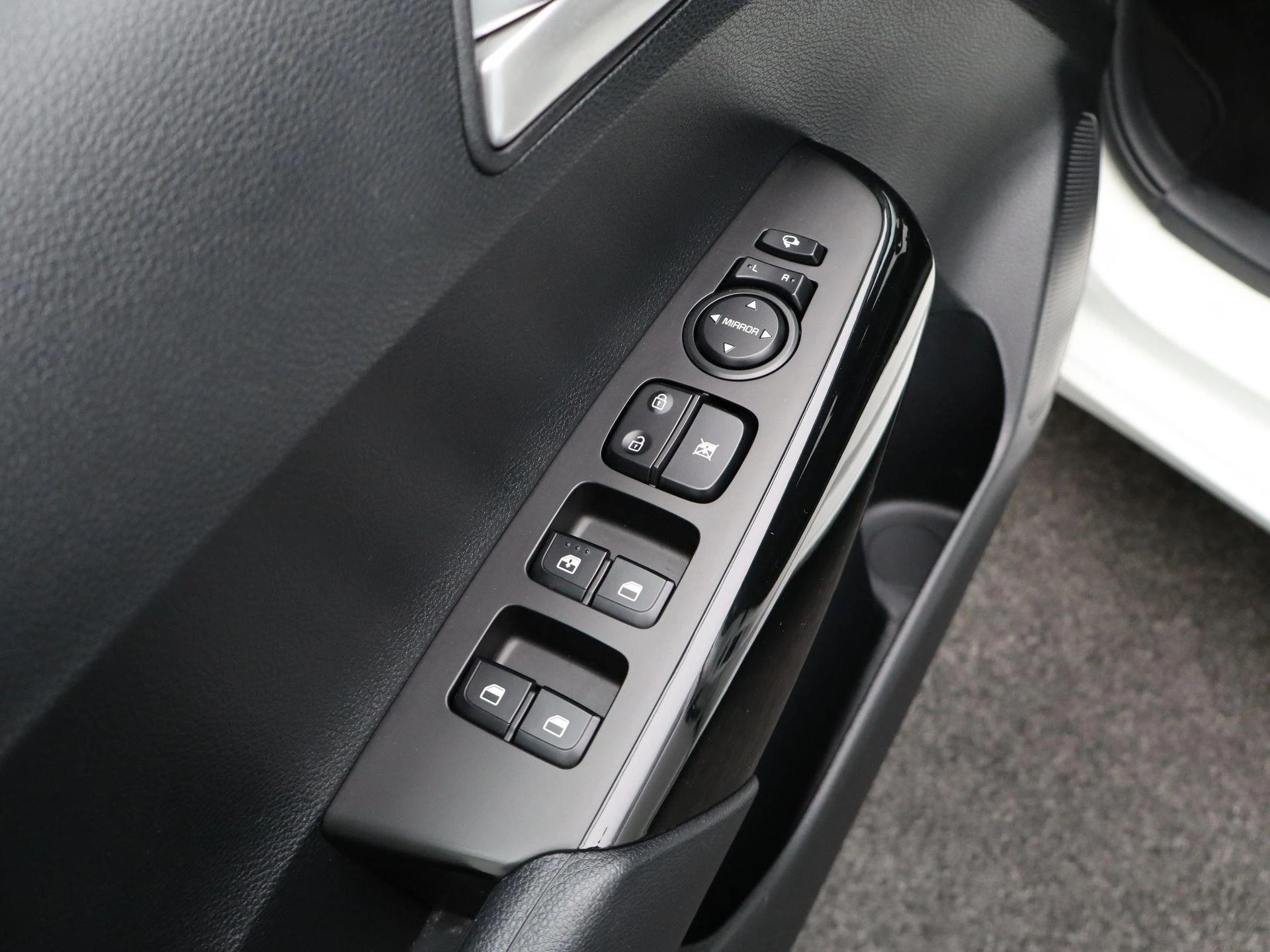 Kia-Picanto-image-24