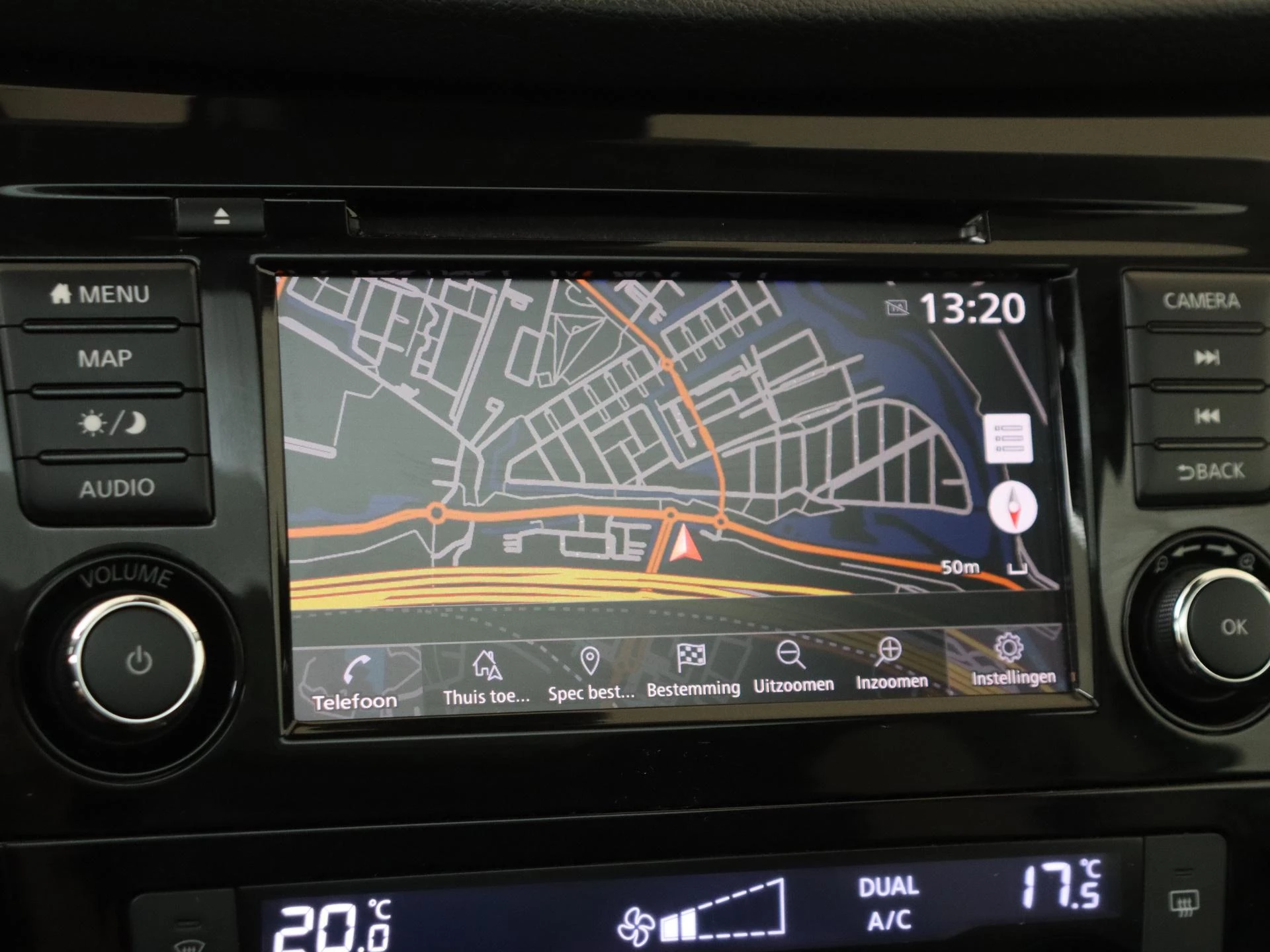 Nissan QASHQAI 1.3 DIG-T Design Edition