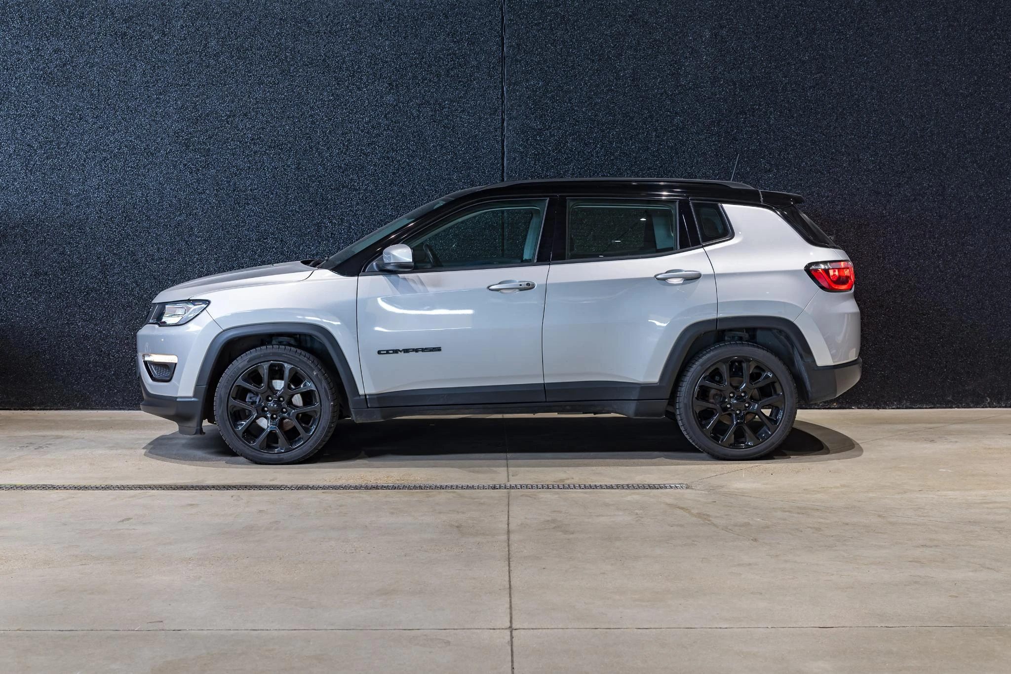 Jeep-Compass-image-3