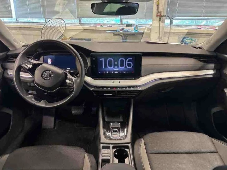 Škoda Octavia Combi 2.0 TDI DSG Tour Navi, AHK