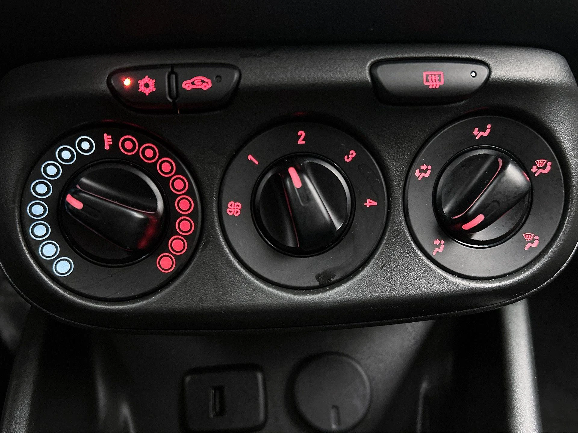 Opel-Corsa-image-23