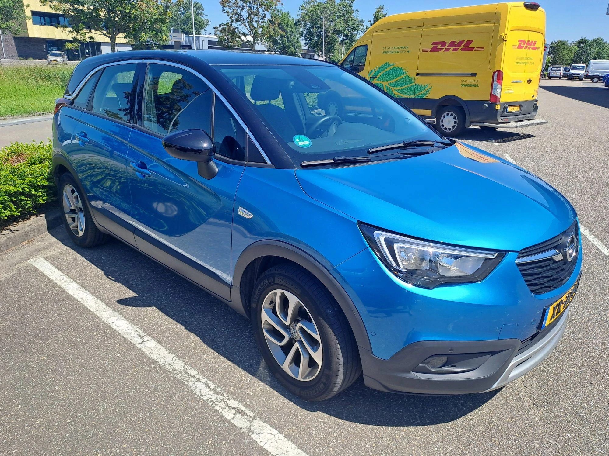 Opel-Crossland X-image-1